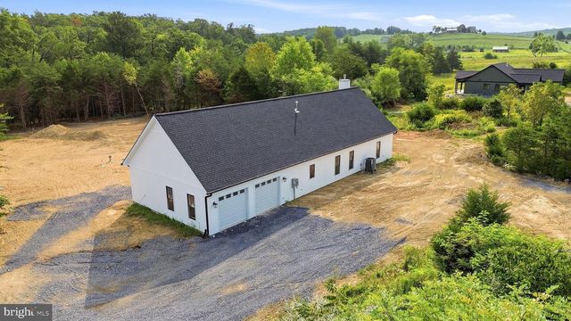 222 MESSICK RD, Strasburg, VA 22657