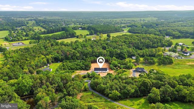222 MESSICK RD, Strasburg, VA 22657
