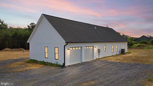 222 MESSICK RD, Strasburg, VA 22657
