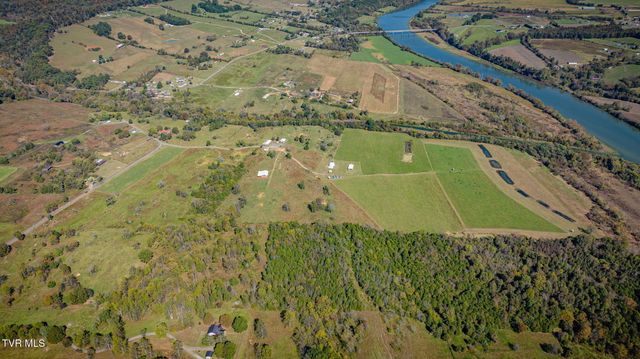 1746 Mckinney Chapel Road, Rogersville, TN 37857