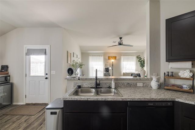 303 Waterside Drive, Newcastle, OK 73065