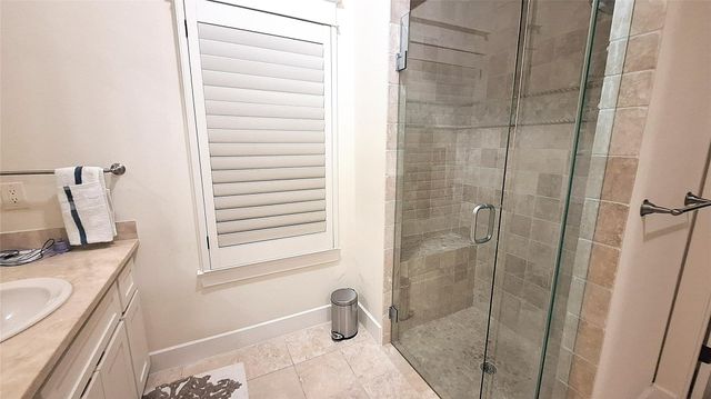 130 Squires DR, Lakeway, TX 78734