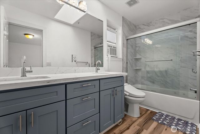 14007 49th Avenue W, Edmonds, WA 98026