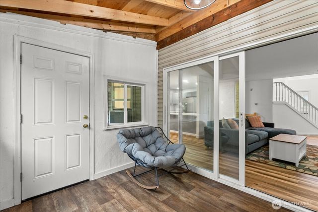 14007 49th Avenue W, Edmonds, WA 98026