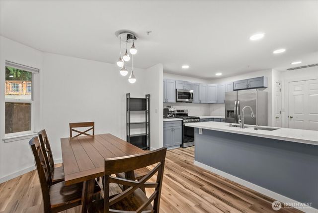 14007 49th Avenue W, Edmonds, WA 98026