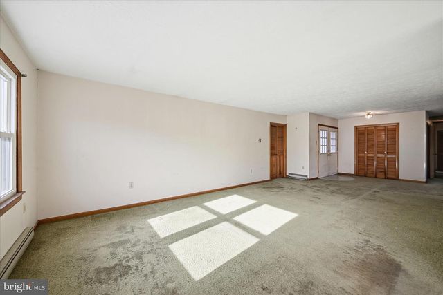 2863 CHRISTIAN CHURCH RD, Capon Bridge, WV 26711