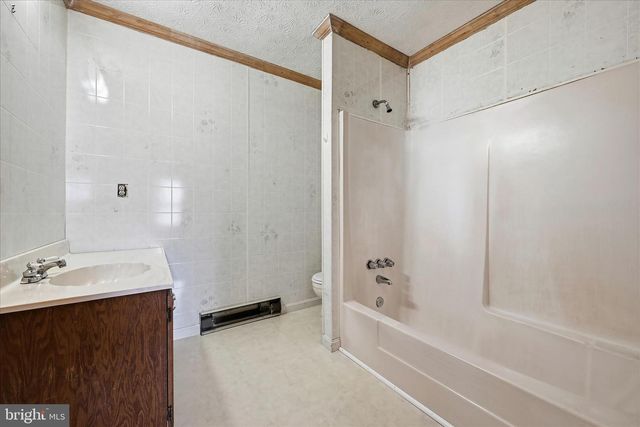 2863 CHRISTIAN CHURCH RD, Capon Bridge, WV 26711