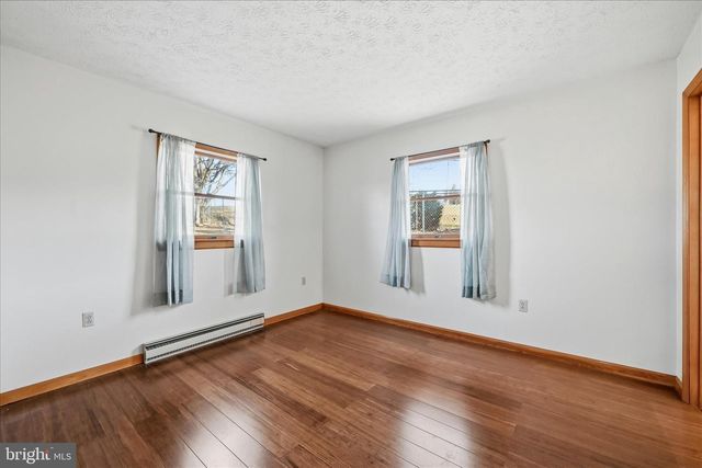 2863 CHRISTIAN CHURCH RD, Capon Bridge, WV 26711