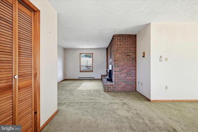 2863 CHRISTIAN CHURCH RD, Capon Bridge, WV 26711