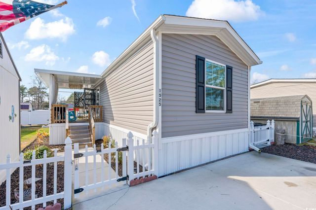 1525 Capella Ln., Myrtle Beach, SC 29575