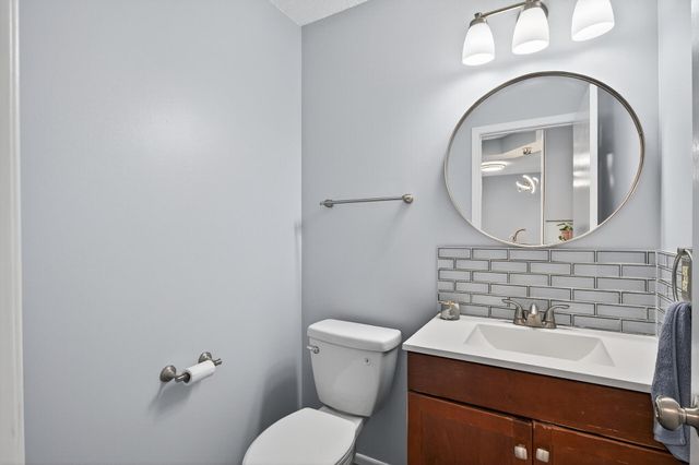 4255 Merrimac Lane N 41, Plymouth, MN 55446