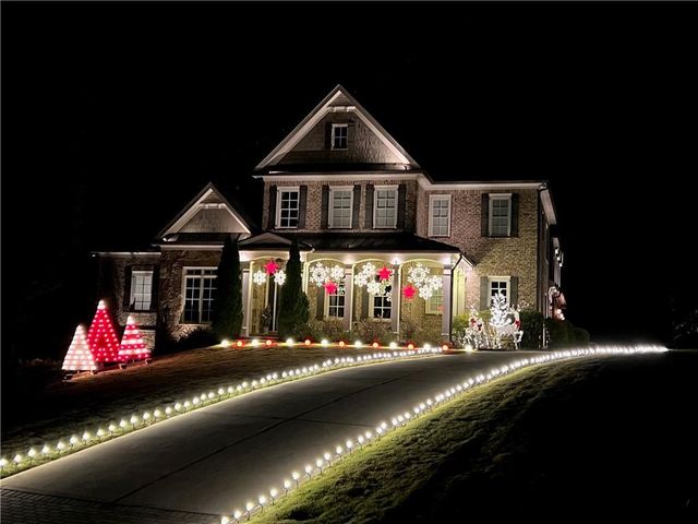3322 Monceau Way, Roswell, GA 30075