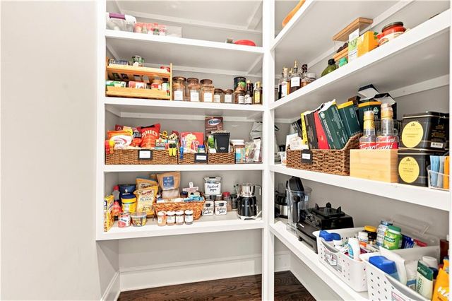 3322 Monceau Way, Roswell, GA 30075