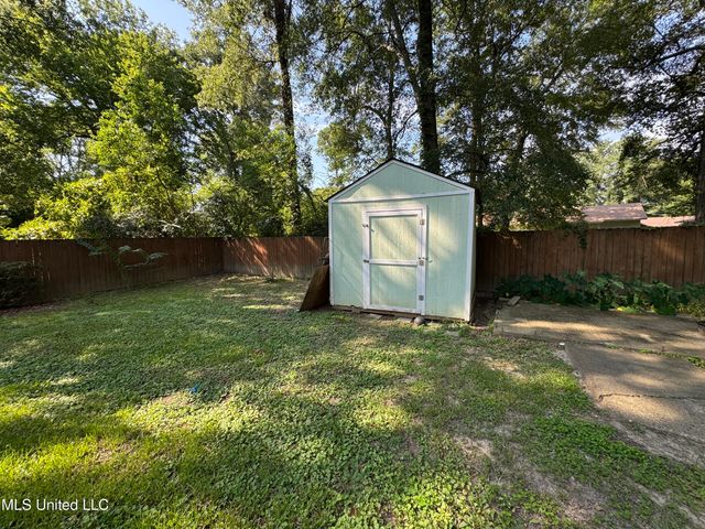 255 Camero Drive, Jackson, MS 39206