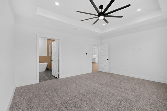 105 Boone Street, Edgewood, TX 75117