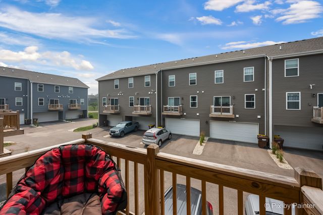 2031 Sassafras Way C, Wonder Lake, IL 60097