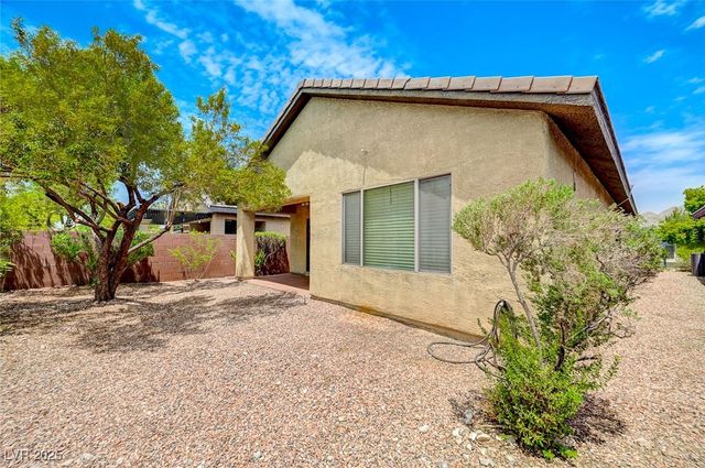 5977 Falconer Avenue, Las Vegas, NV 89122