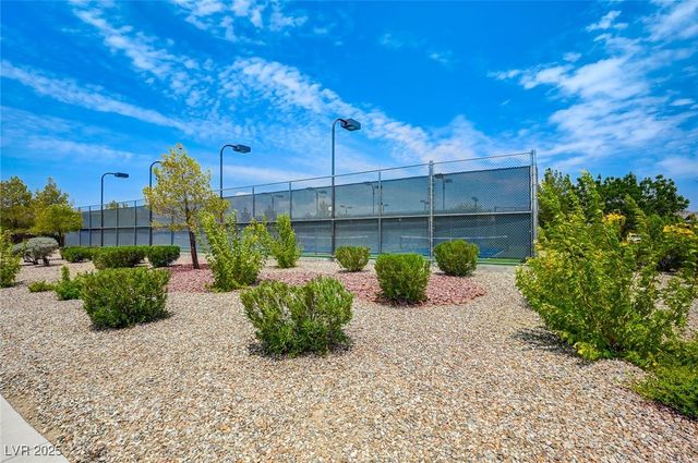 5977 Falconer Avenue, Las Vegas, NV 89122