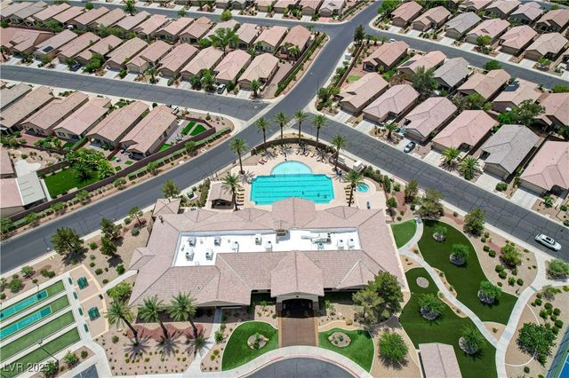 5977 Falconer Avenue, Las Vegas, NV 89122