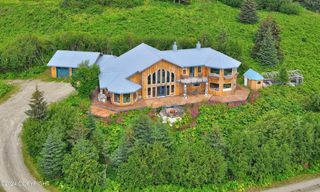 300 Whispering Meadows Avenue, Homer, AK 99603