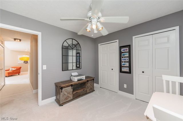 19687 Cross Creek Oval, Strongsville, OH 44136