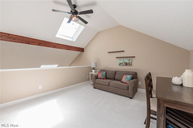 19687 Cross Creek Oval, Strongsville, OH 44136