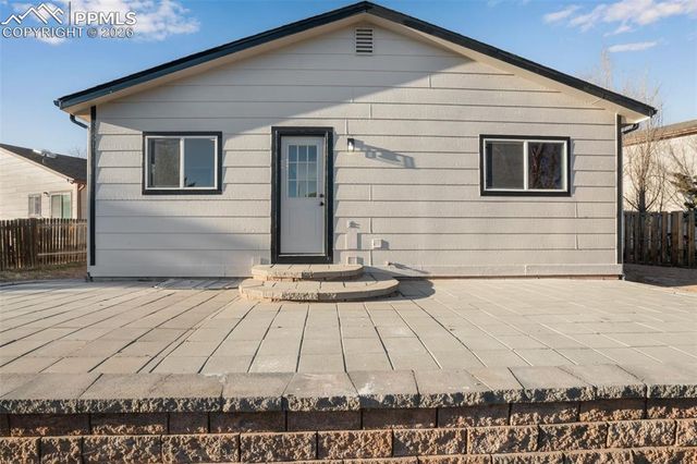 3865 Chinawood Court, Colorado Springs, CO 80918