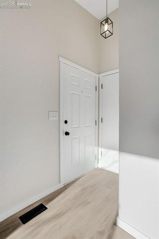 3865 Chinawood Court, Colorado Springs, CO 80918