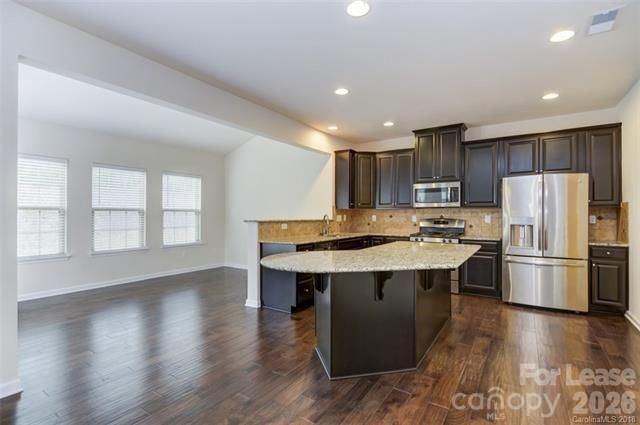 5620 Selkirkshire Road, Charlotte, NC 28278