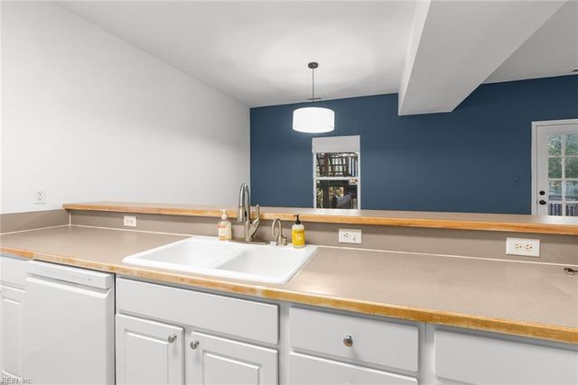 809 23rd ST, Virginia Beach, VA 23451