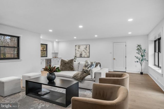 15 IMPERIAL DR, Cherry Hill, NJ 08003