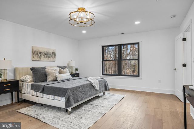 15 IMPERIAL DR, Cherry Hill, NJ 08003