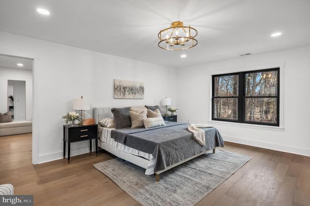 15 IMPERIAL DR, Cherry Hill, NJ 08003