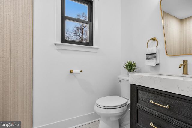 15 IMPERIAL DR, Cherry Hill, NJ 08003