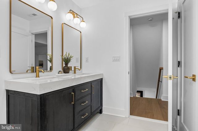 15 IMPERIAL DR, Cherry Hill, NJ 08003