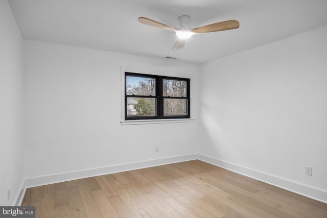 15 IMPERIAL DR, Cherry Hill, NJ 08003