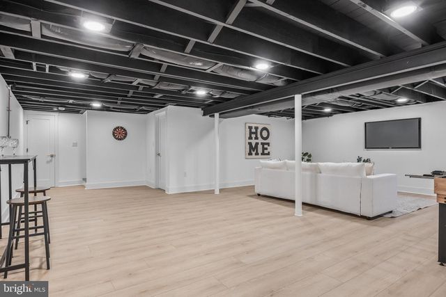 15 IMPERIAL DR, Cherry Hill, NJ 08003