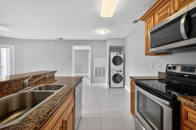 727 SUGAR BAY WAY 213, Lake Mary, FL 32746