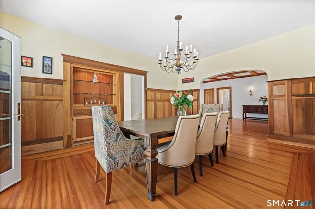 1209 Daniels Farm Road, Trumbull, CT 06611