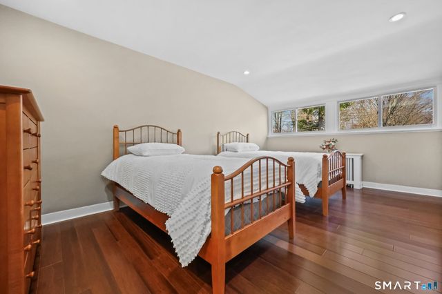 1209 Daniels Farm Road, Trumbull, CT 06611