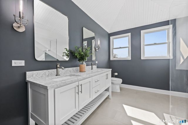 1209 Daniels Farm Road, Trumbull, CT 06611