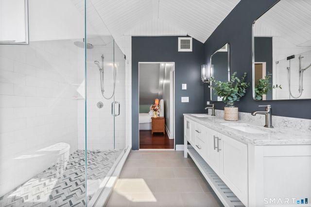 1209 Daniels Farm Road, Trumbull, CT 06611