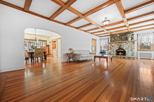 1209 Daniels Farm Road, Trumbull, CT 06611