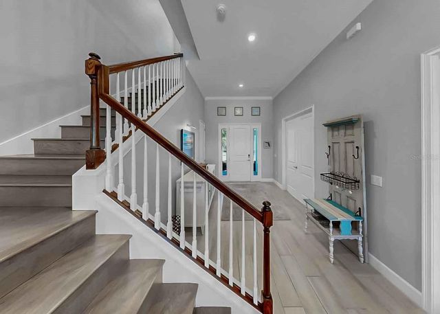 826 MANNS HARBOR DRIVE, Apollo Beach, FL 33572