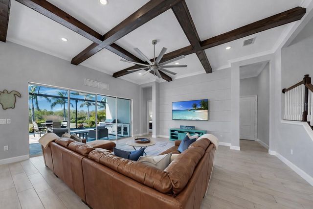 826 MANNS HARBOR DRIVE, Apollo Beach, FL 33572