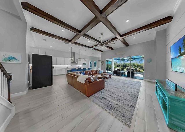 826 MANNS HARBOR DRIVE, Apollo Beach, FL 33572