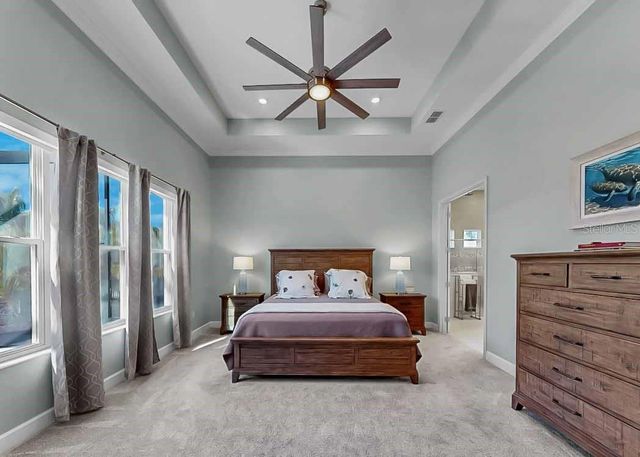 826 MANNS HARBOR DRIVE, Apollo Beach, FL 33572