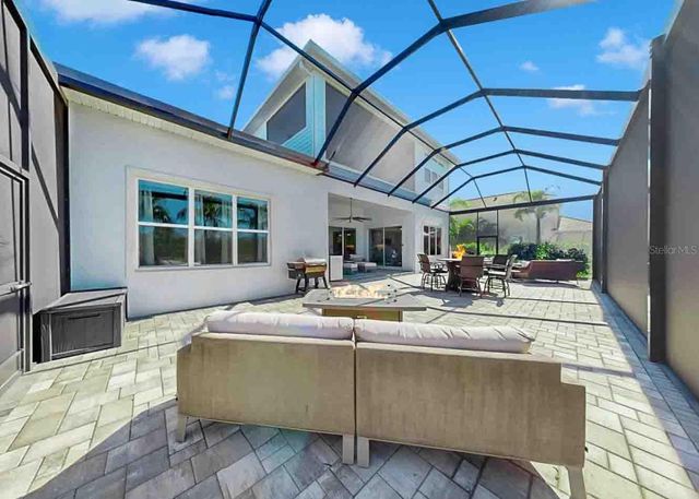 826 MANNS HARBOR DRIVE, Apollo Beach, FL 33572