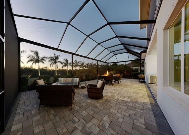 826 MANNS HARBOR DRIVE, Apollo Beach, FL 33572