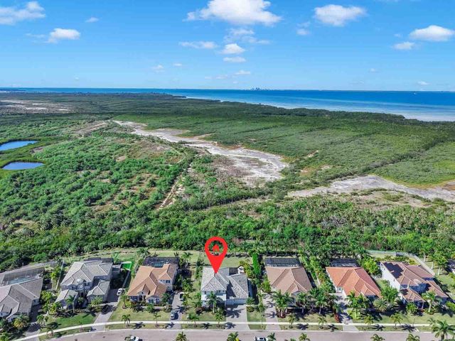 826 MANNS HARBOR DRIVE, Apollo Beach, FL 33572